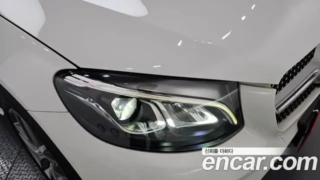 Mercedes-Benz GLC-Class 2018 — ფოტო 5/31