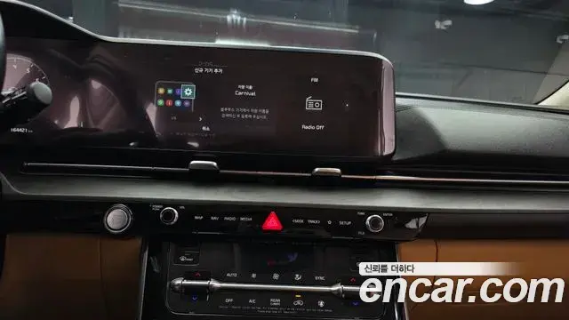 Kia Carnival 2021 — Фото 15/20