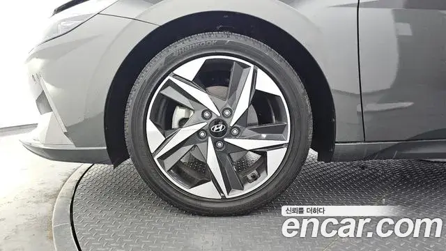 Hyundai The New Avante Hybrid 2021 — Şəkil 15/20