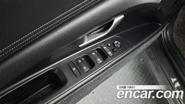 Hyundai The New Avante Hybrid 2021 — Şəkil 13/20