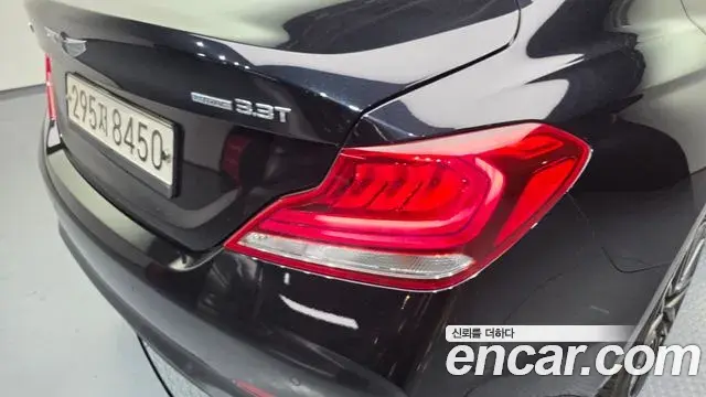 Genesis G70 2019 — ფოტო 20/37