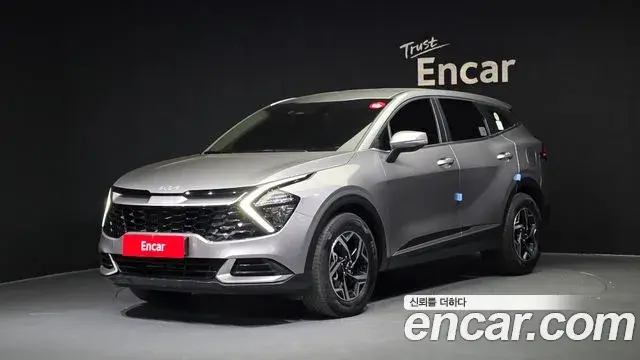 Kia Sportage 2021 — Фото 1/20