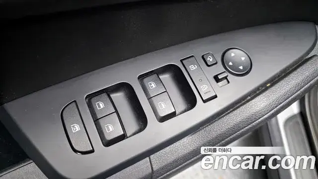 Kia Sportage 2021 — Фото 14/20
