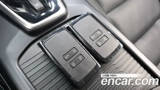 Renault Samsung QM6 2023 — ფოტო 14/20