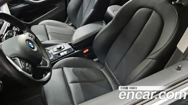 BMW X2 2021 — Şəkil 18/20