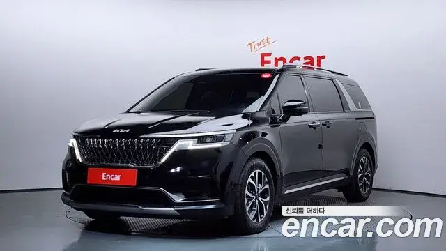 Kia Carnival 2023 — Photo 13/20