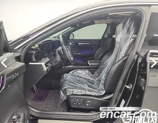 Hyundai Grandeur Hybrid 2023 — Photo 10/19