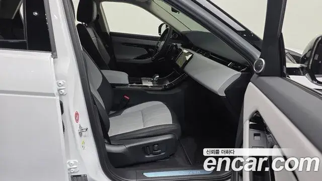 Land Rover Range Rover Evoque 2025 — Фото 3/20