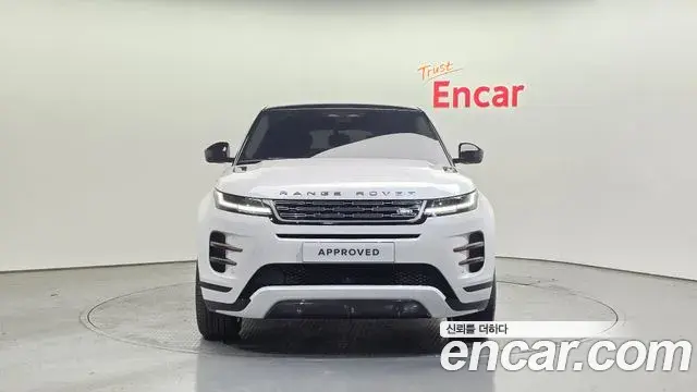 Land Rover Range Rover Evoque 2025 — Фото 8/20