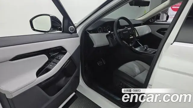 Land Rover Range Rover Evoque 2025 — Фото 11/20