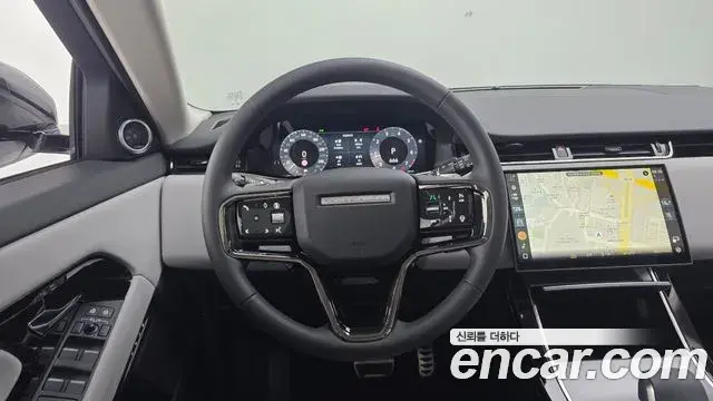 Land Rover Range Rover Evoque 2025 — Фото 13/20