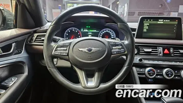 Genesis G70 2018 — Фото 14/20