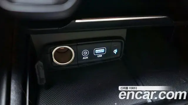 Genesis G70 2018 — Photo 10/30