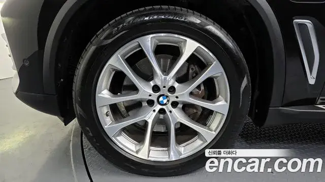 BMW X5 2021 — Şəkil 8/20