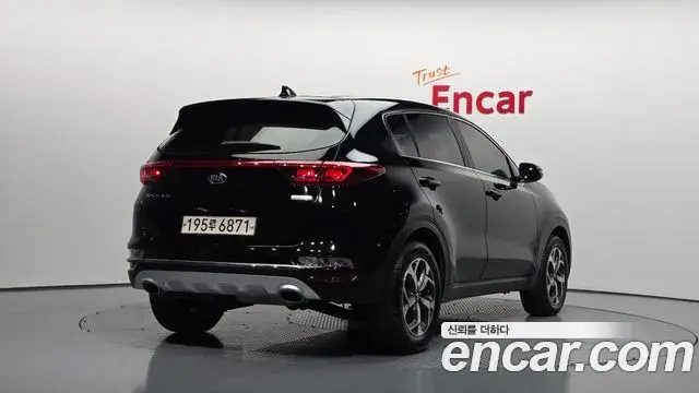 Kia Sportage The Bold 2020 — Şəkil 16/30