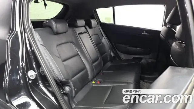 Kia Sportage The Bold 2020 — Şəkil 27/30