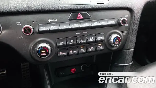 Kia Sportage The Bold 2020 — Şəkil 18/30
