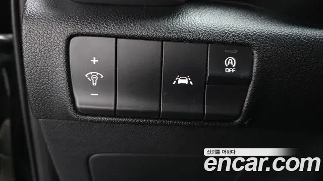 Kia Sportage The Bold 2020 — Şəkil 22/30