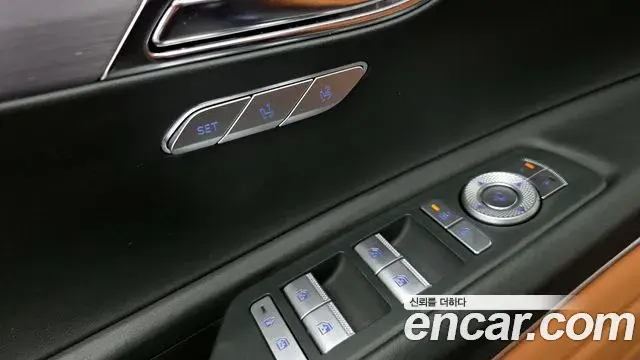 Genesis GV80 2023 — ფოტო 11/33