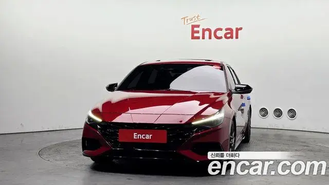Hyundai The New Avante Hybrid 2021 — Photo 16/20