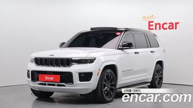 Jeep Grand Cherokee 2022 — Photo 7/20