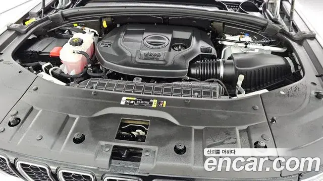 Jeep Grand Cherokee 2022 — Photo 19/20