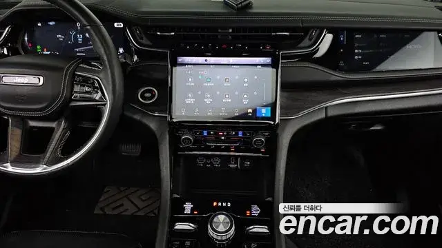 Jeep Grand Cherokee 2022 — Photo 4/20