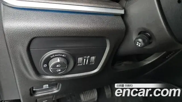 Jeep Grand Cherokee 2022 — Photo 12/20