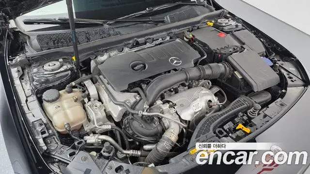 Mercedes-Benz A-Class 2021 — Photo 10/20