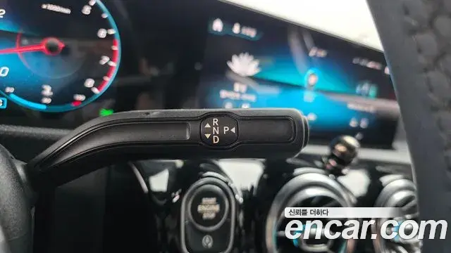 Mercedes-Benz A-Class 2021 — Photo 15/20