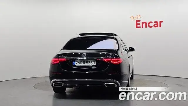 Mercedes-Benz S-Class 2023 — ფოტო 1/27