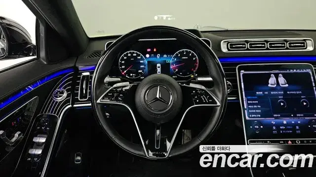 Mercedes-Benz S-Class 2023 — ფოტო 18/27