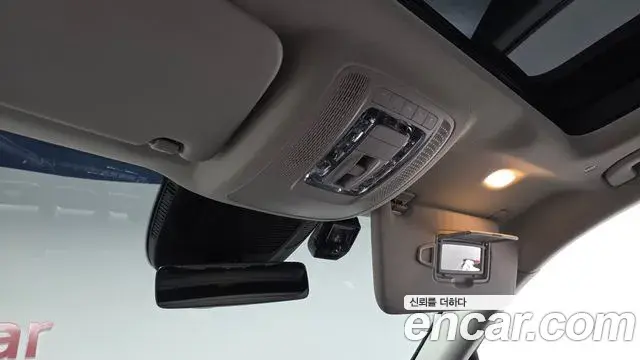 Mercedes-Benz GLE-Class 2022 — Photo 24/35