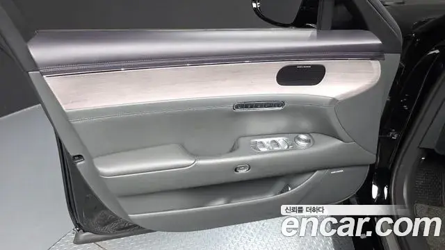 Genesis G90 2022 — Şəkil 35/37