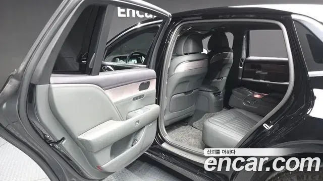 Genesis G90 2022 — Şəkil 20/37
