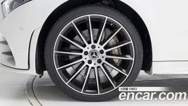 Mercedes-Benz CLS-Class 2021 — Фото 6/20