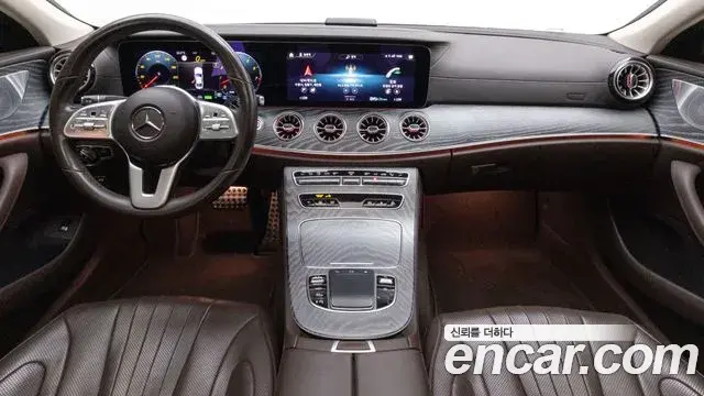 Mercedes-Benz CLS-Class 2021 — Фото 11/20