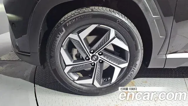 Hyundai The New Tucson 2021 — Фото 5/20