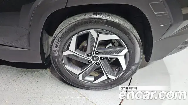 Hyundai Tucson Hybrid 2021 — ფოტო 19/34