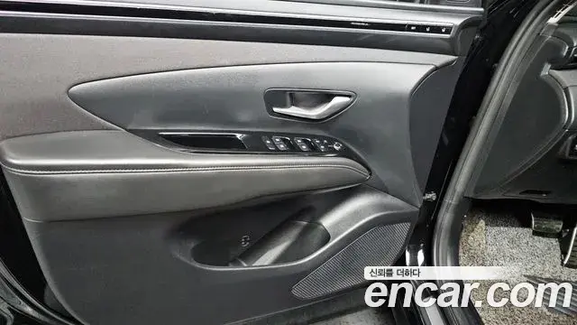 Hyundai Tucson Hybrid 2021 — ფოტო 23/34