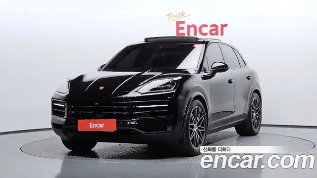 Porsche Cayenne 2024 — ფოტო 25/33
