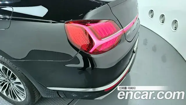 Kia The K9 2023 — Şəkil 30/31