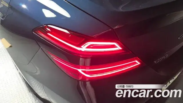 Genesis G70 2021 — Photo 25/30