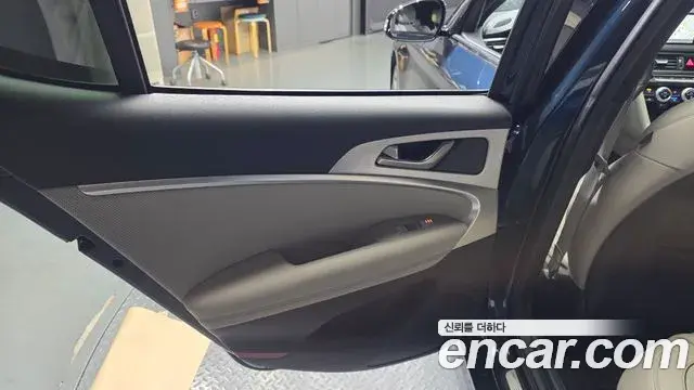 Genesis G70 2021 — Photo 22/30