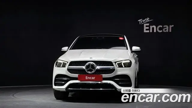 Mercedes-Benz GLE-Class 2021 — Şəkil 6/20