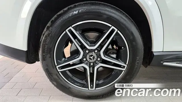 Mercedes-Benz GLE-Class 2021 — Şəkil 12/20
