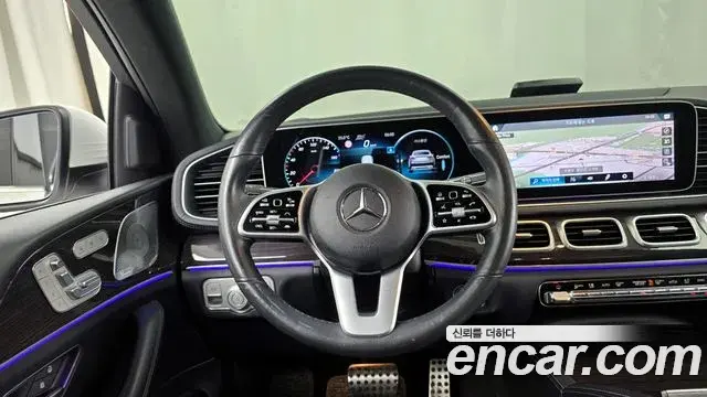 Mercedes-Benz GLE-Class 2021 — Şəkil 10/20
