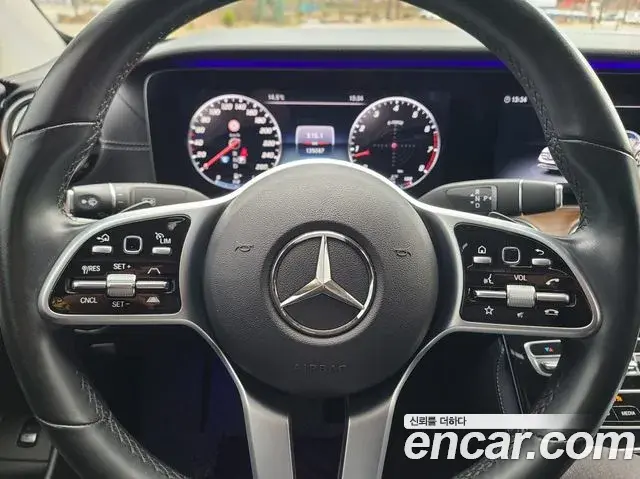Mercedes-Benz E-Class 2020 — Şəkil 6/20