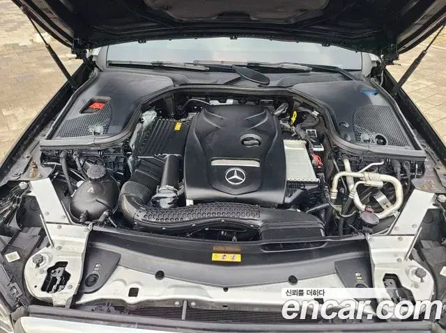 Mercedes-Benz E-Class 2020 — Şəkil 7/20