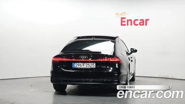 Audi A7 2025 — Photo 2/34
